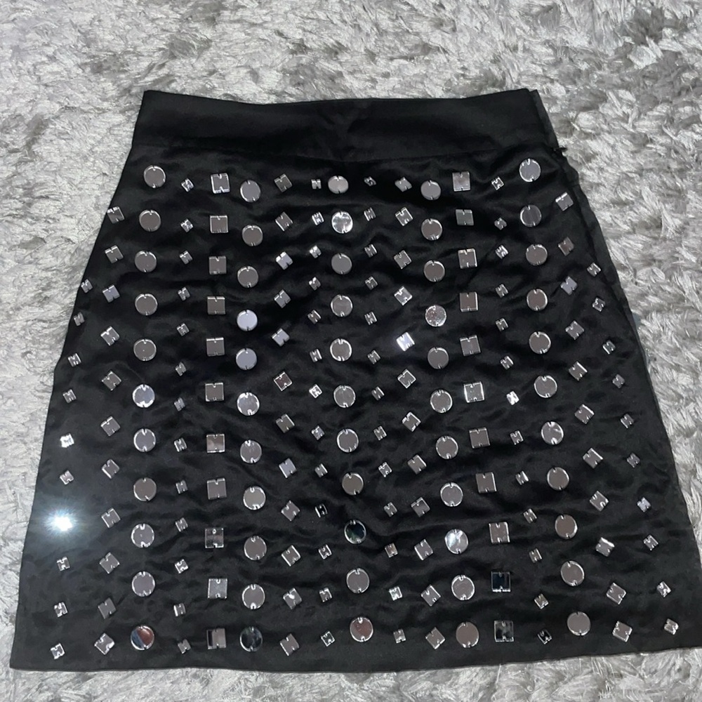 ESSENTIEL skirt